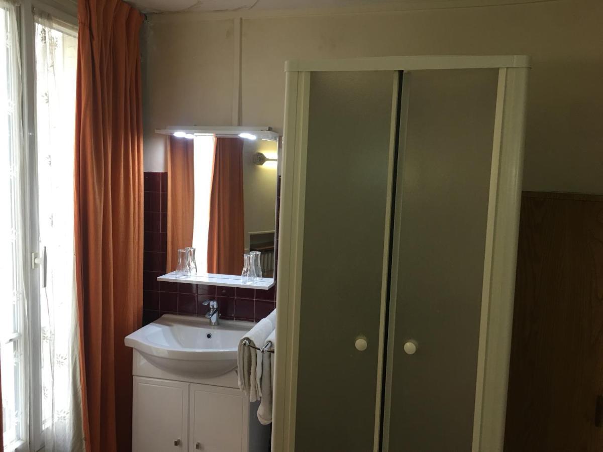 A La Pinte Du Nord Hotell Paris Exteriör bild
